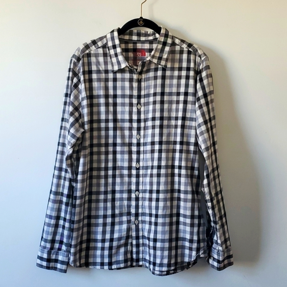 The North Face Long Sleeve Hayden Grey Plaid Long Sleeve Shirt Medium